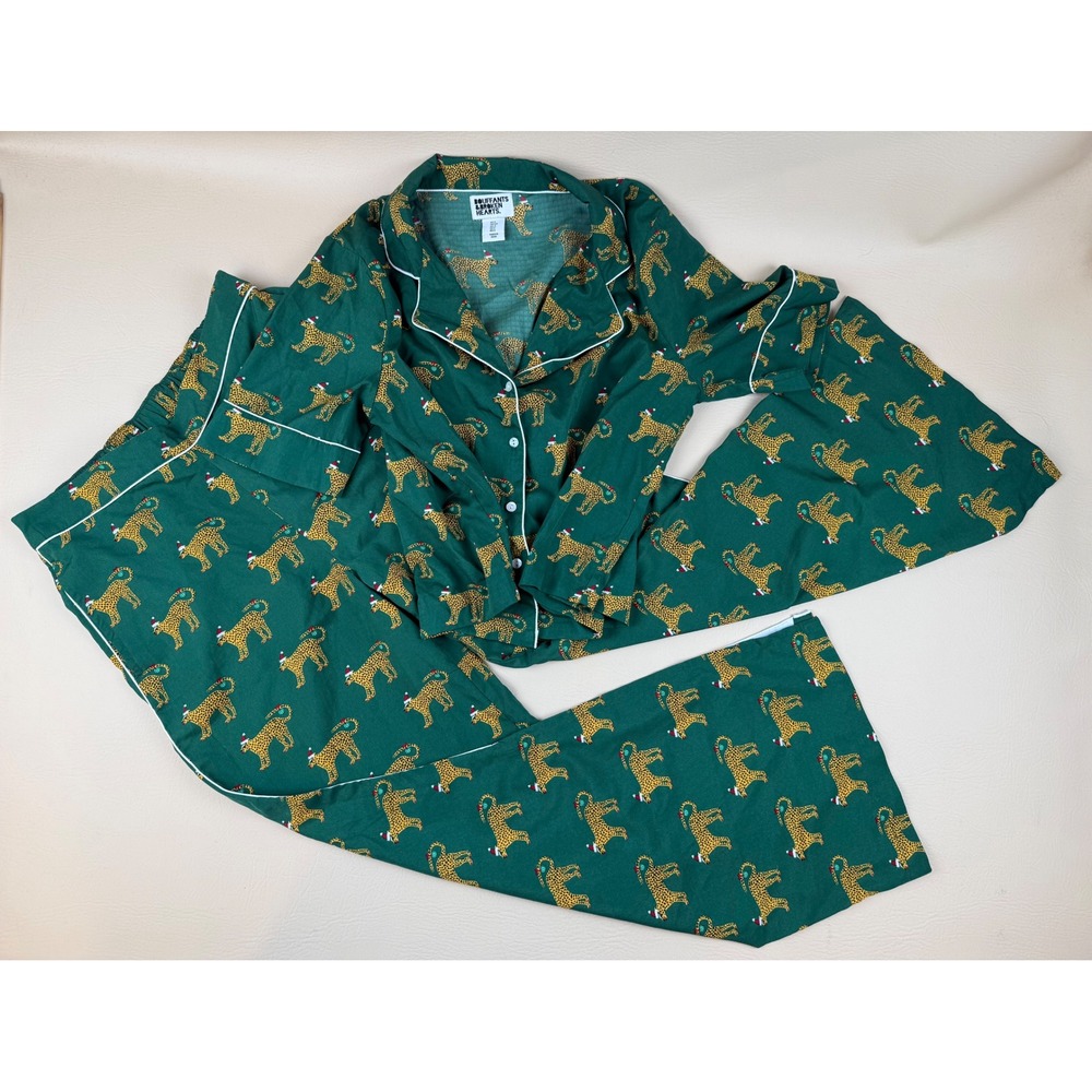 Christmas Pajama Set Polyester Leopard Santa Hat Small Bouffants & Broken Hearts